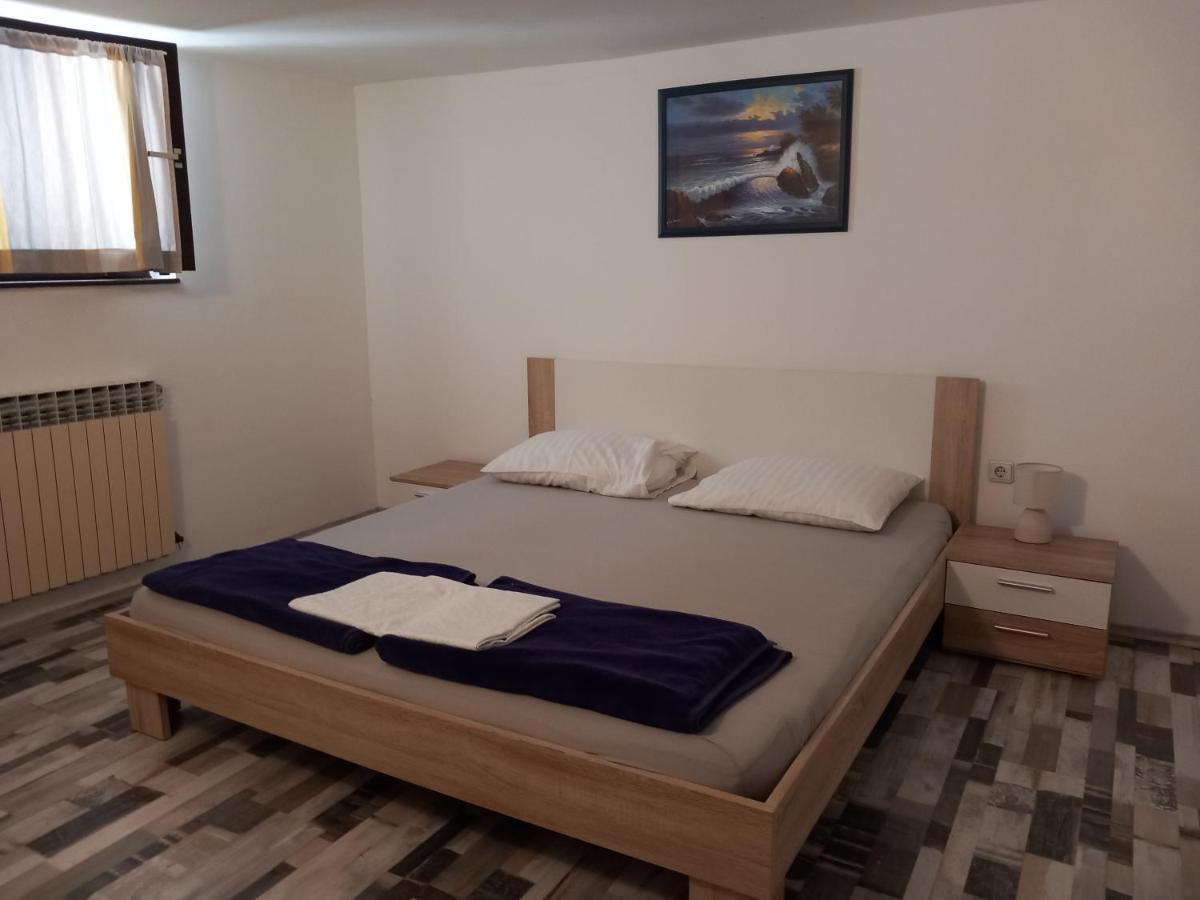 Apartman Oli Zara Esterno foto