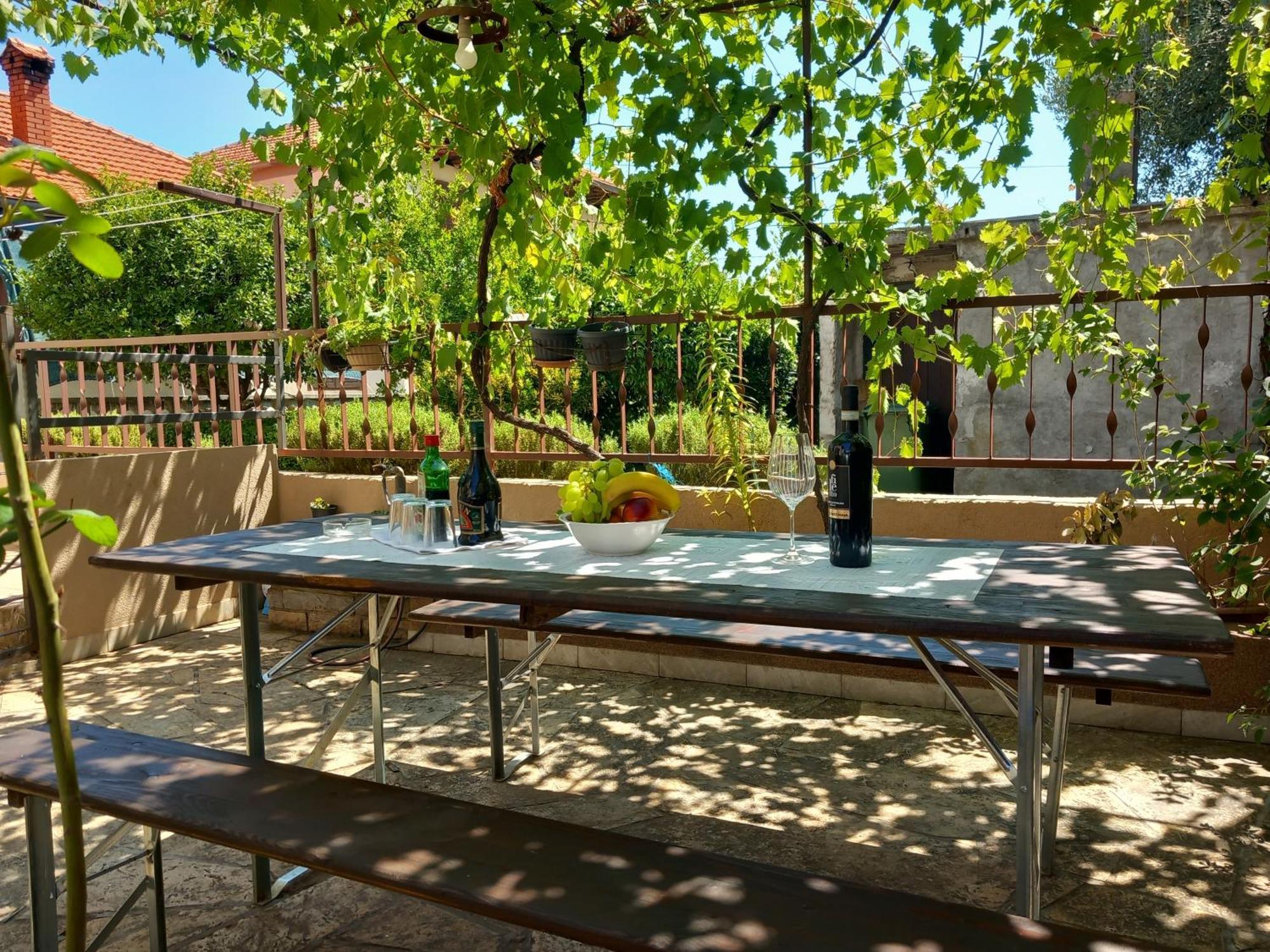 Apartman Oli Zara Esterno foto