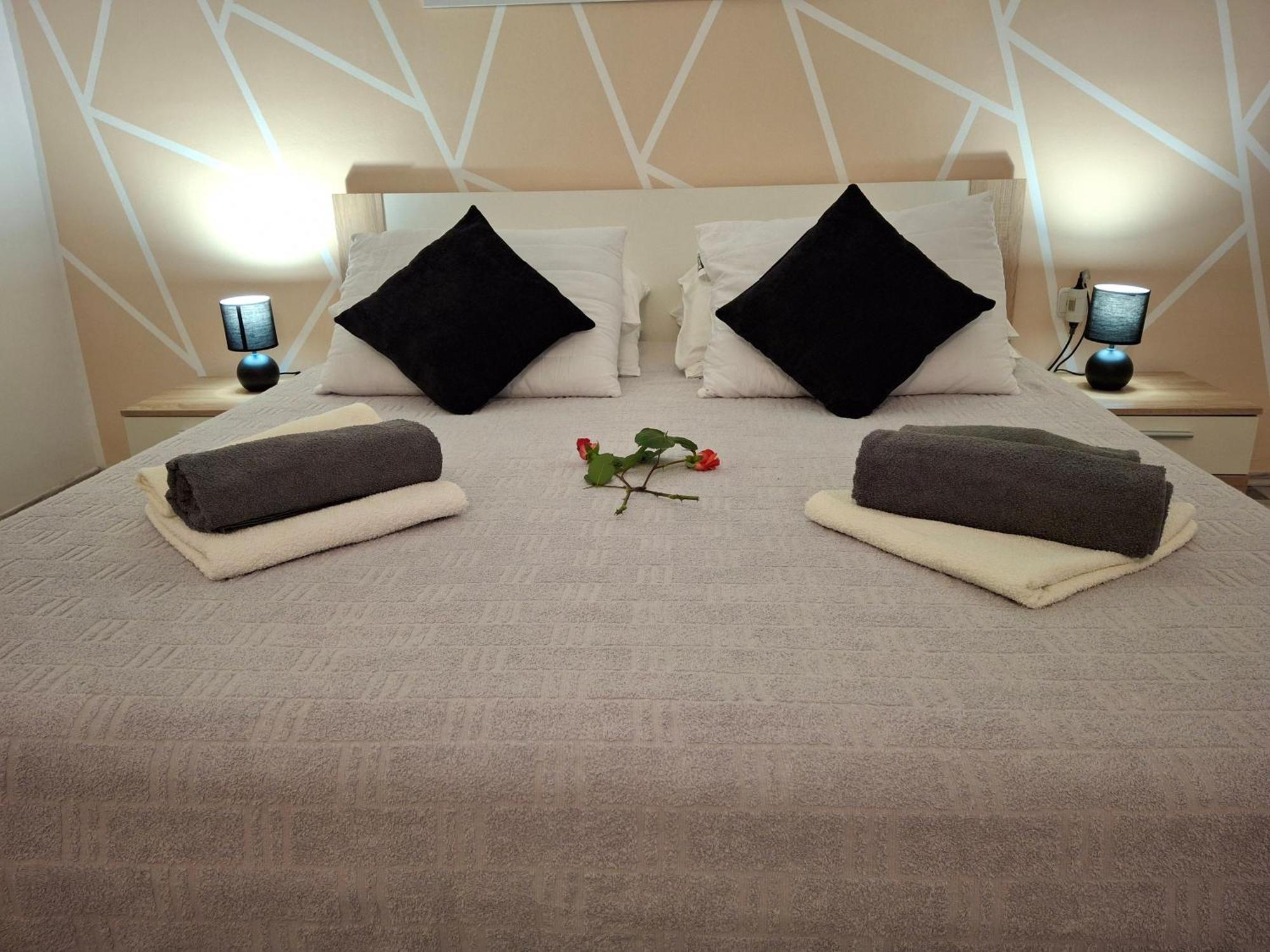 Apartman Oli Zara Esterno foto