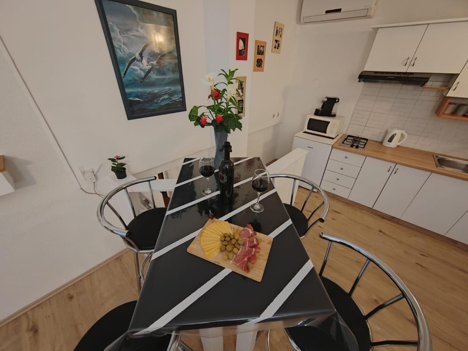 Apartman Oli Zara Esterno foto