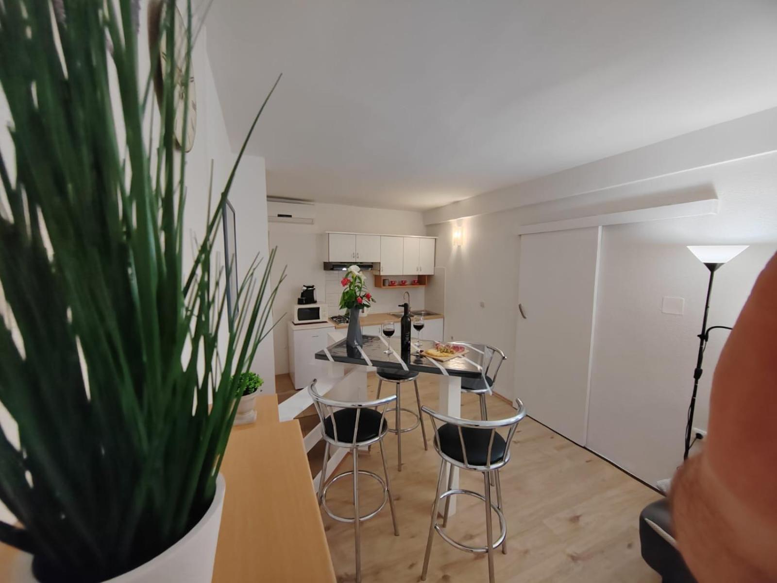 Apartman Oli Zara Esterno foto