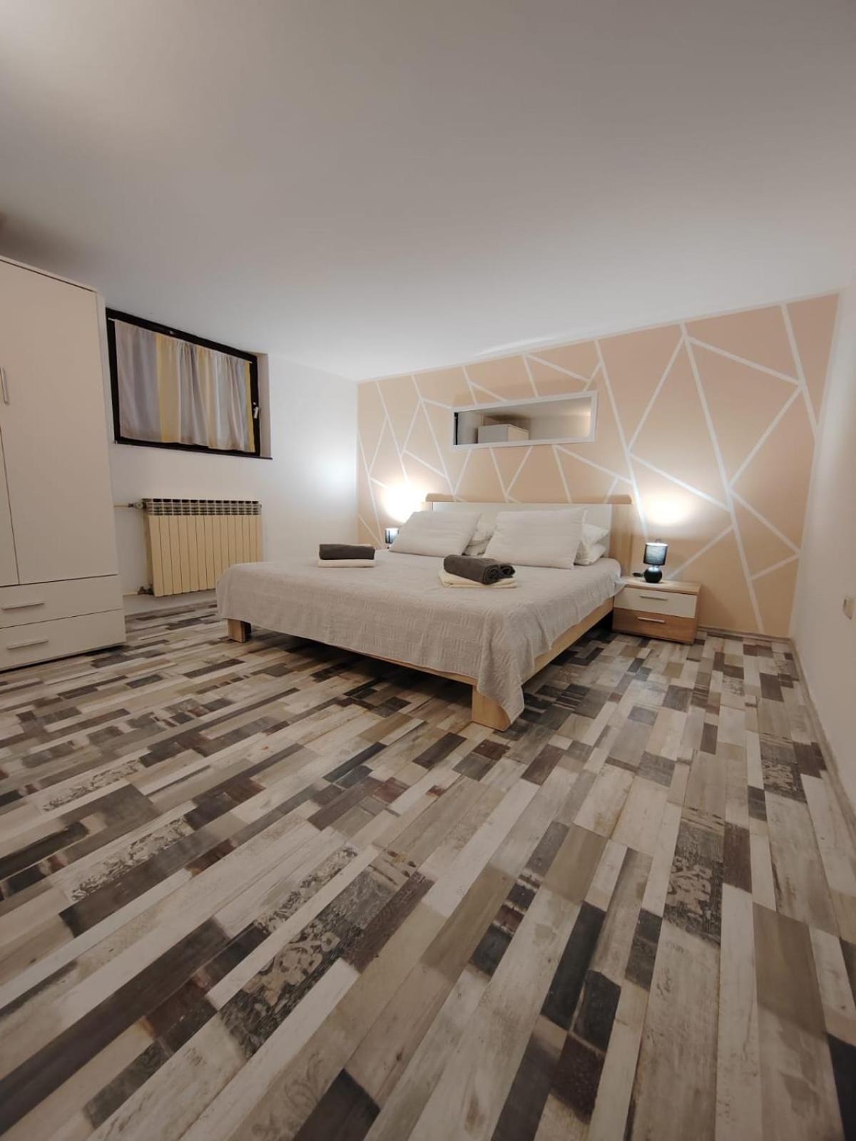 Apartman Oli Zara Esterno foto